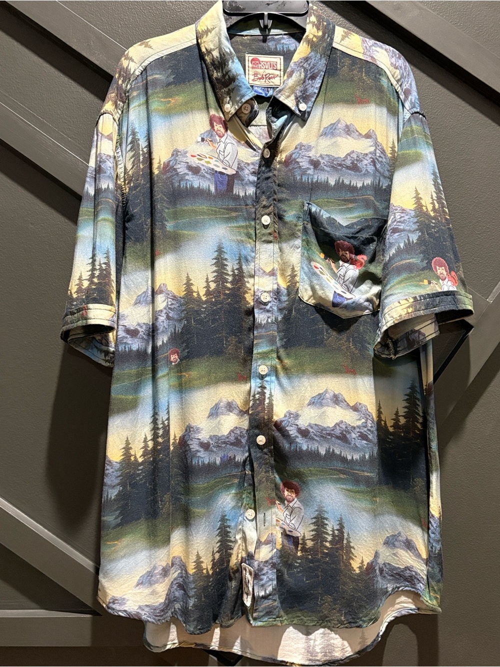 🎨 RSVLTS x Bob Ross Button Up Shirt – Medium 🎨 - Picture 2 of 10